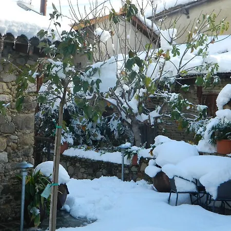 ενύπνιον Διαμέρισμα Κακοπετριά