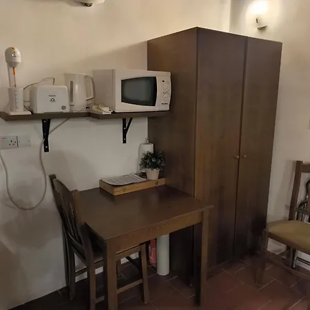 Apartment Enipnion *