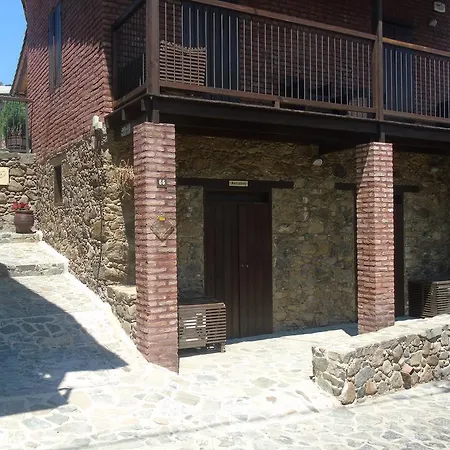Enipnion Apartment