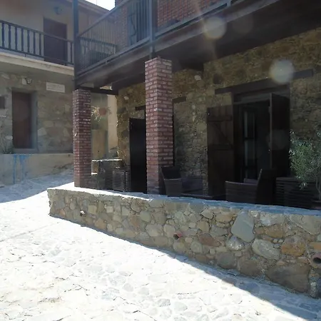 Enipnion Apartment
