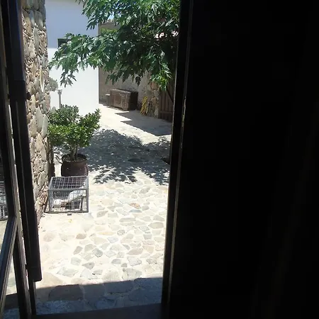 ενύπνιον Διαμέρισμα *