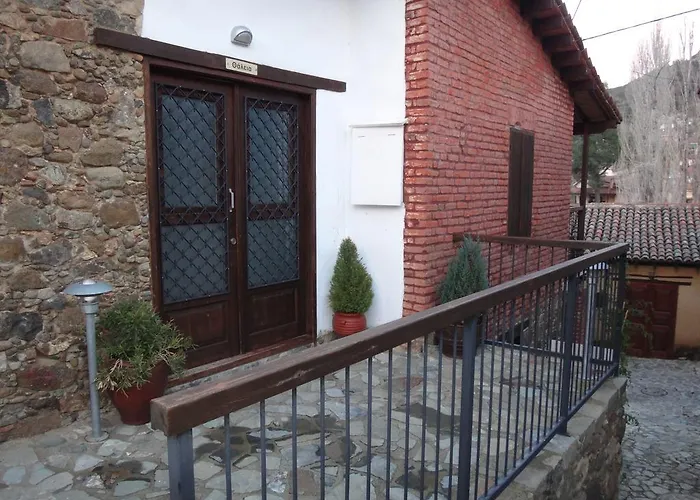 Enipnion Apartament *