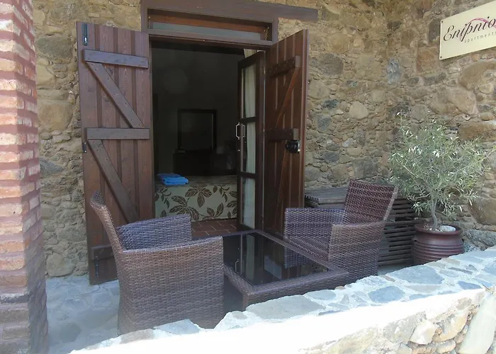 Apartament Enipnion *