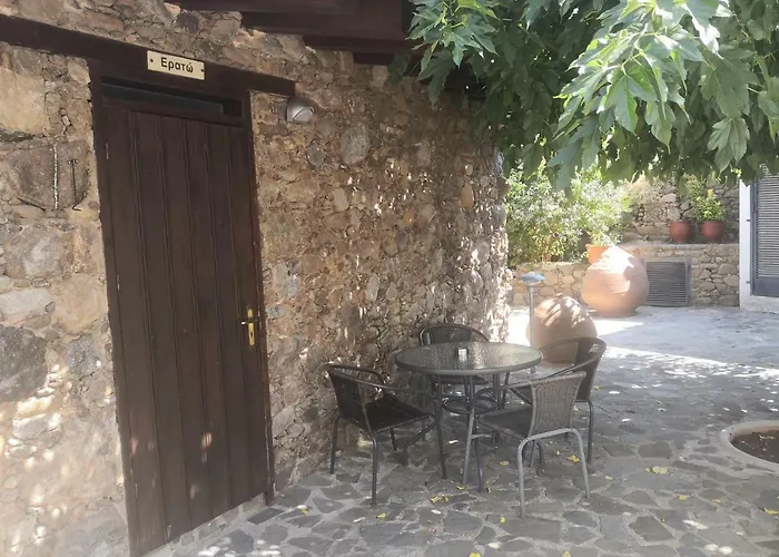 Apartament Enipnion *